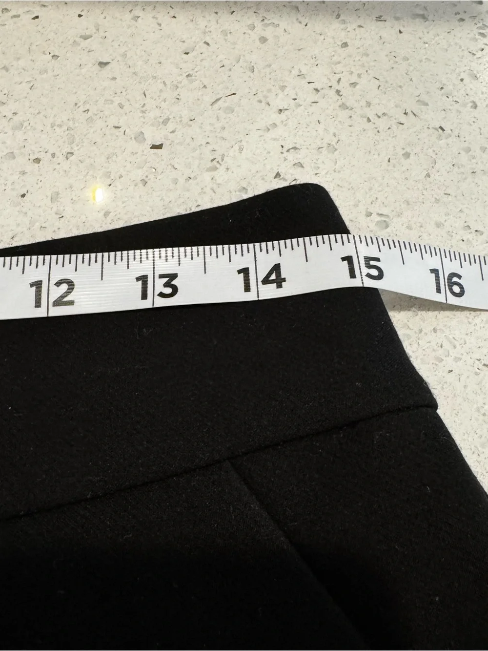 Alice + Olivia Black High Waist Tailored Shorts Size 8 MSRP $265